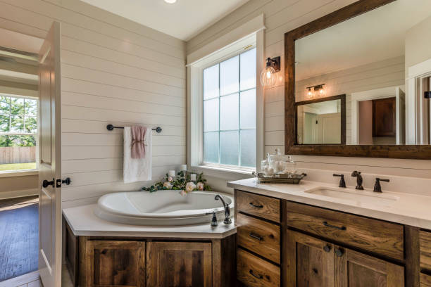 Farmhouse Bathroom Design Ideas